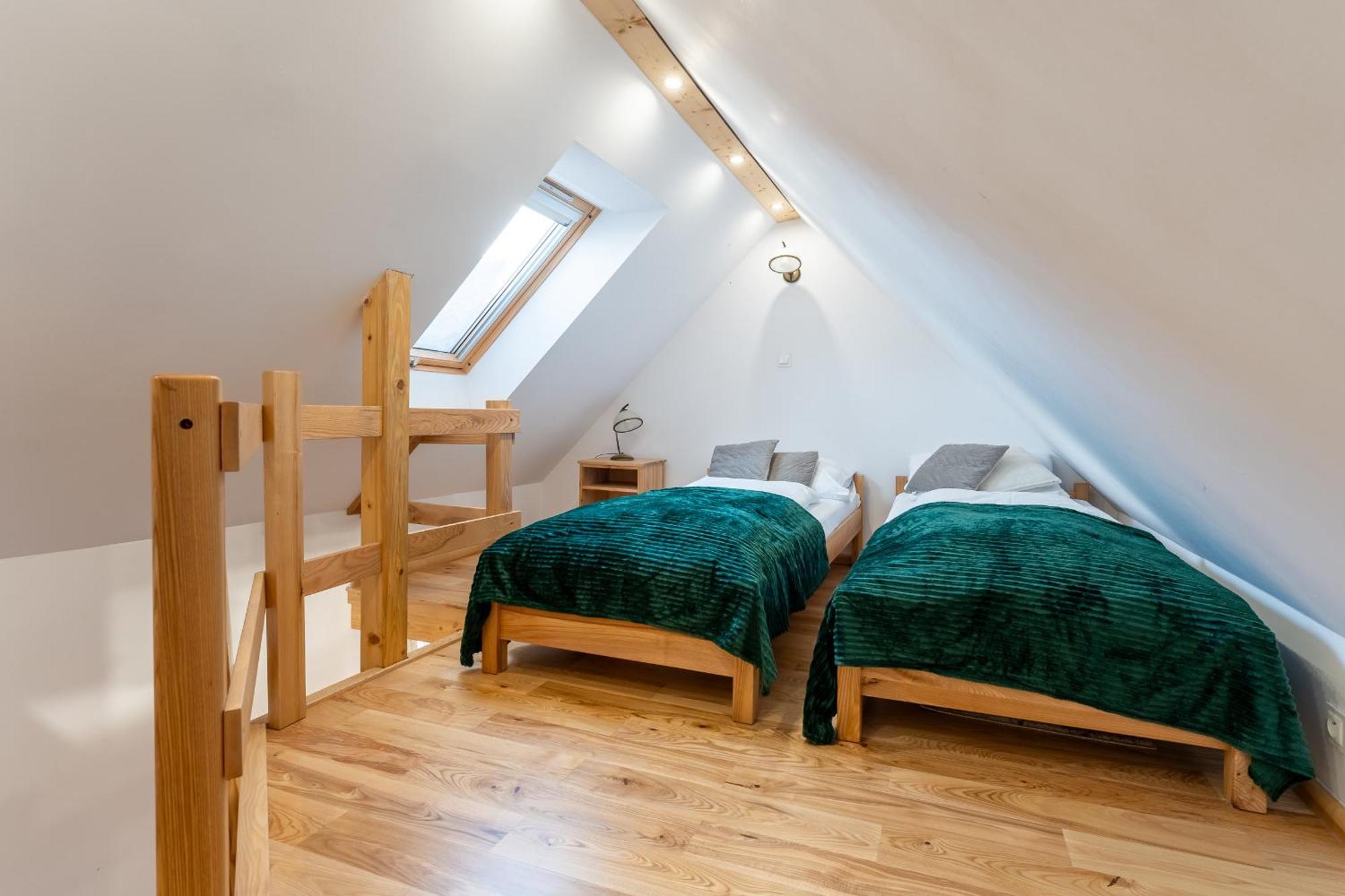 Apartmán Dom Krawca - Pod Chojnikiem Jelení Hora Exteriér fotografie