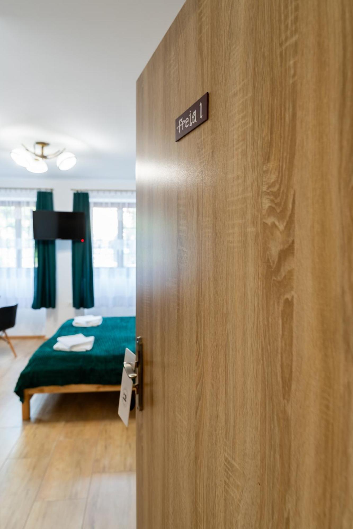 Apartmán Dom Krawca - Pod Chojnikiem Jelení Hora Exteriér fotografie