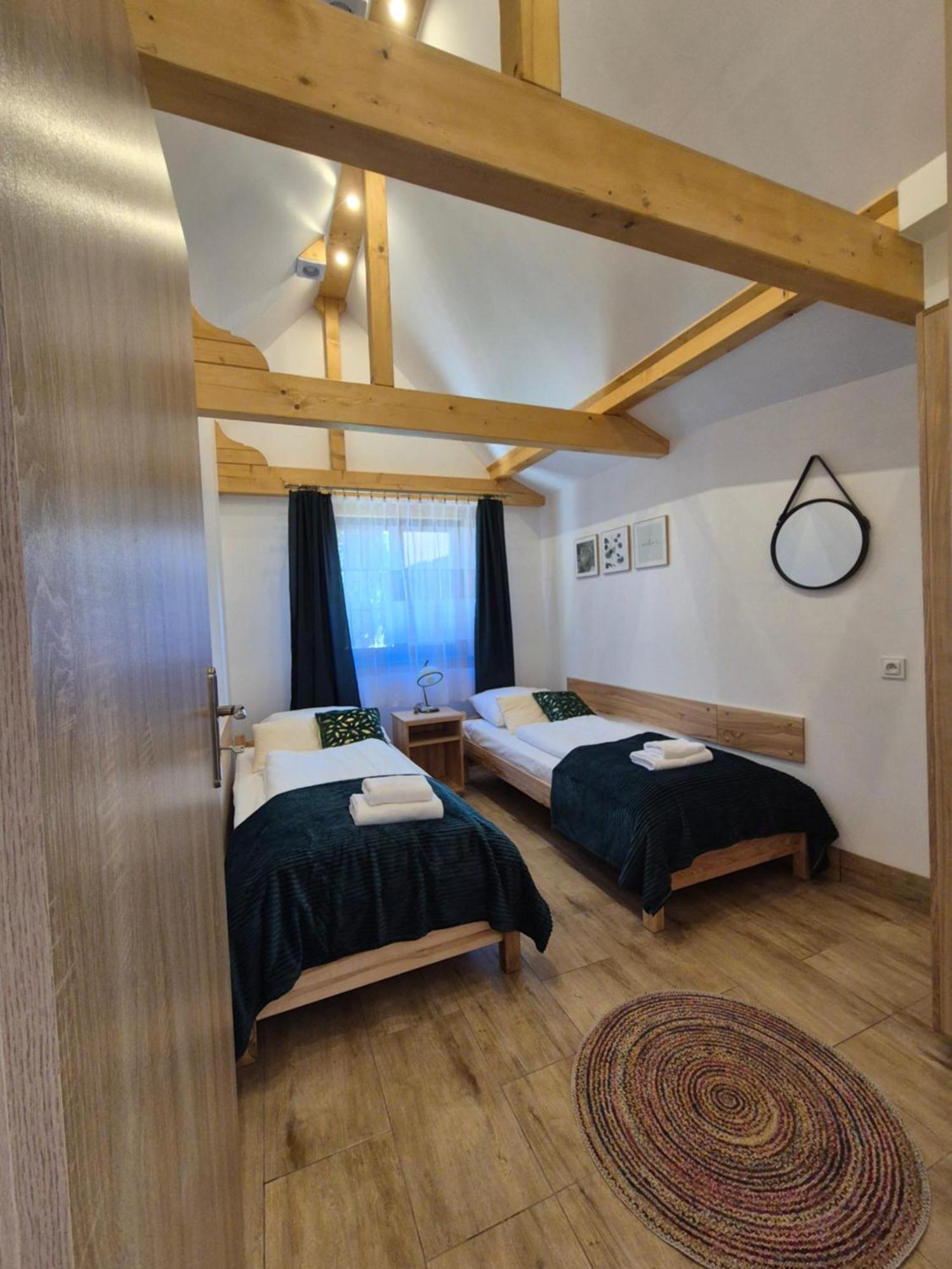 Apartmán Dom Krawca - Pod Chojnikiem Jelení Hora Exteriér fotografie